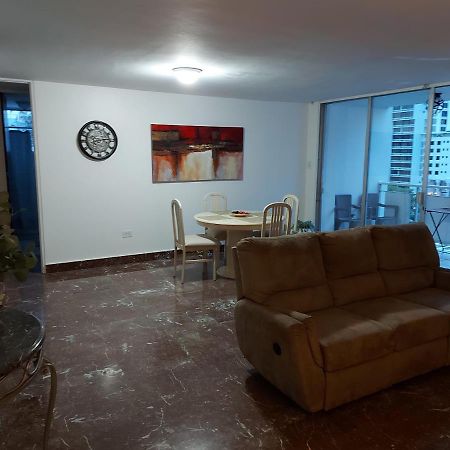 Condado San Juan Prime location 5minsWalk To Beach Exterior foto